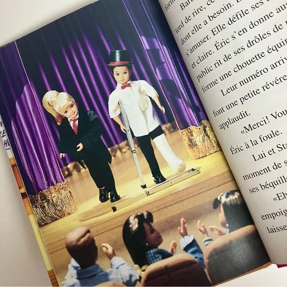 90s Vintage Barbie French Childrens Book Livre français Spectacle 1999 Mattel - Picture 7 of 9